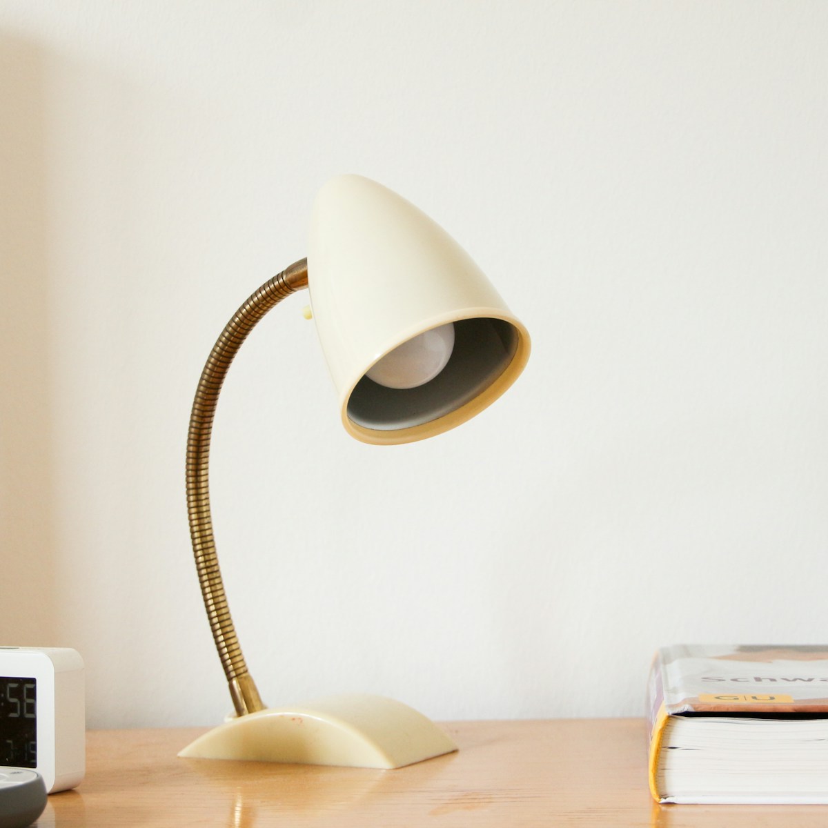 Arc Desk Lamp — 1